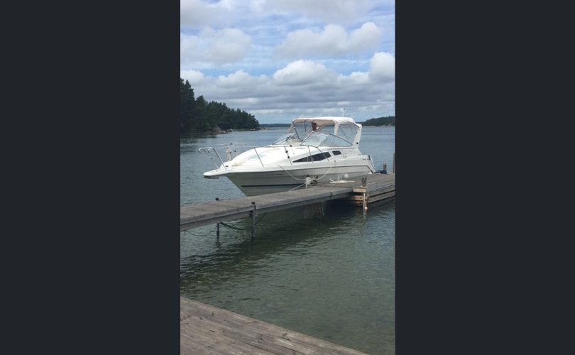 Bayliner 2855-kuva-1